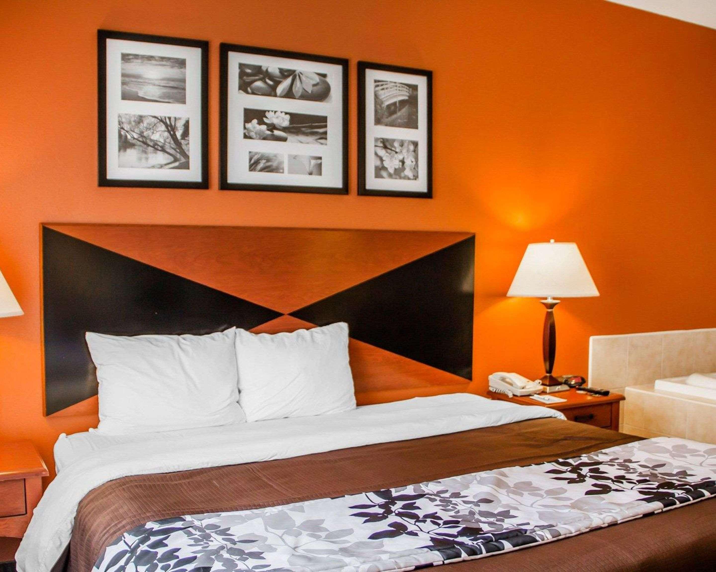 Sleep & Northwest Hotel 3*